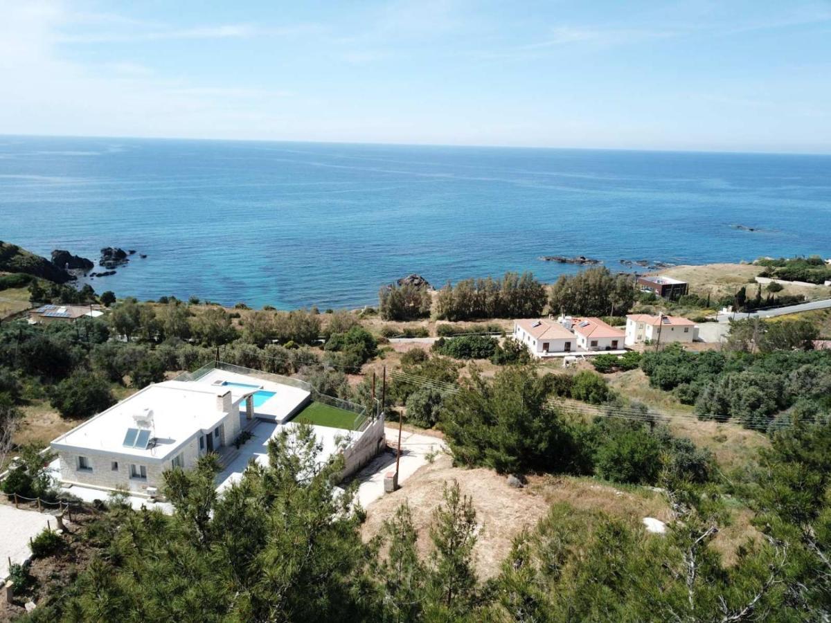 Paradise Blue Villa โพมอส ภายนอก รูปภาพ