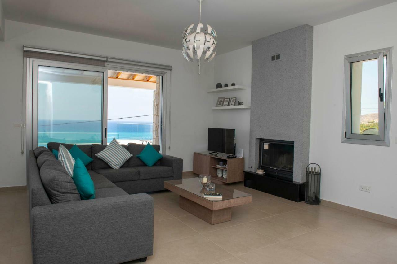 Paradise Blue Villa โพมอส ภายนอก รูปภาพ